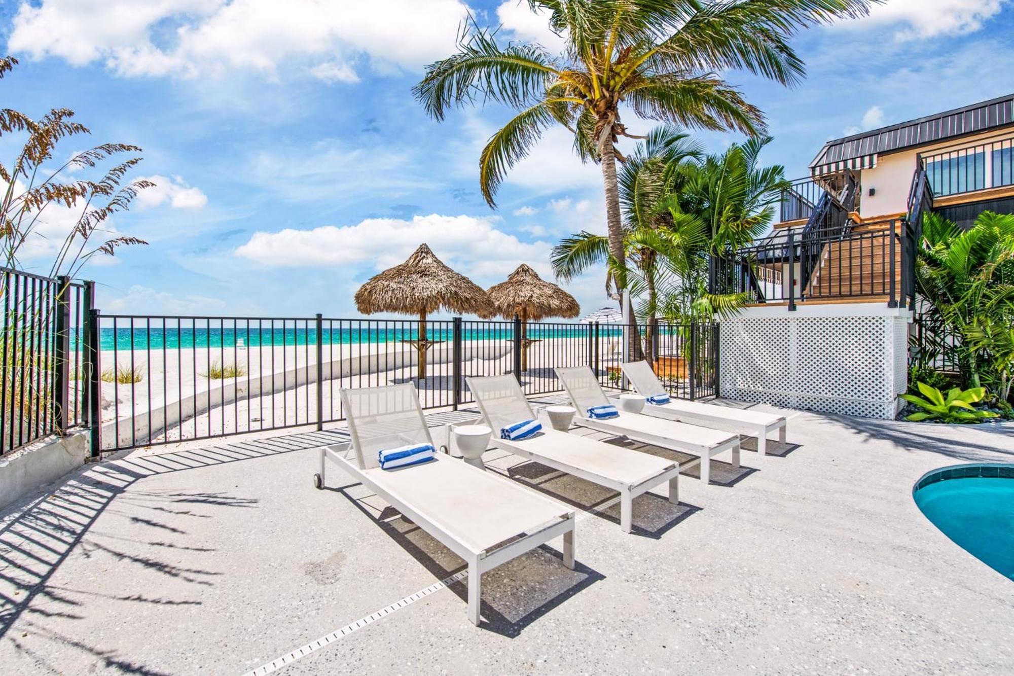 Seabreeze At Anna Maria Island Inn Bradenton Beach Ngoại thất bức ảnh