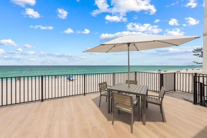 Seabreeze At Anna Maria Island Inn Bradenton Beach Ngoại thất bức ảnh