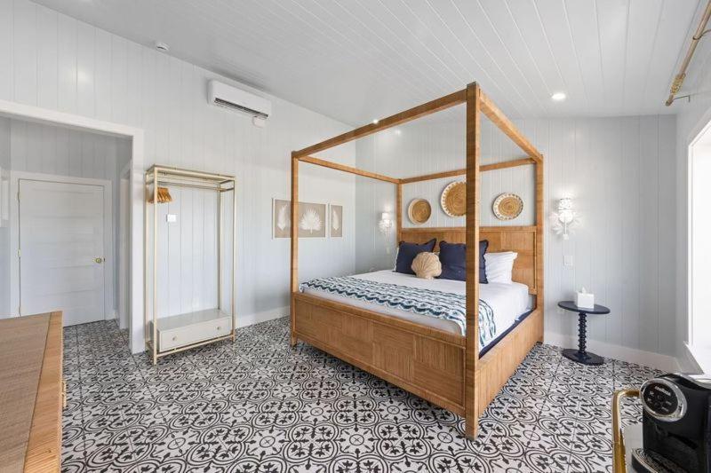 Seabreeze At Anna Maria Island Inn Bradenton Beach Ngoại thất bức ảnh